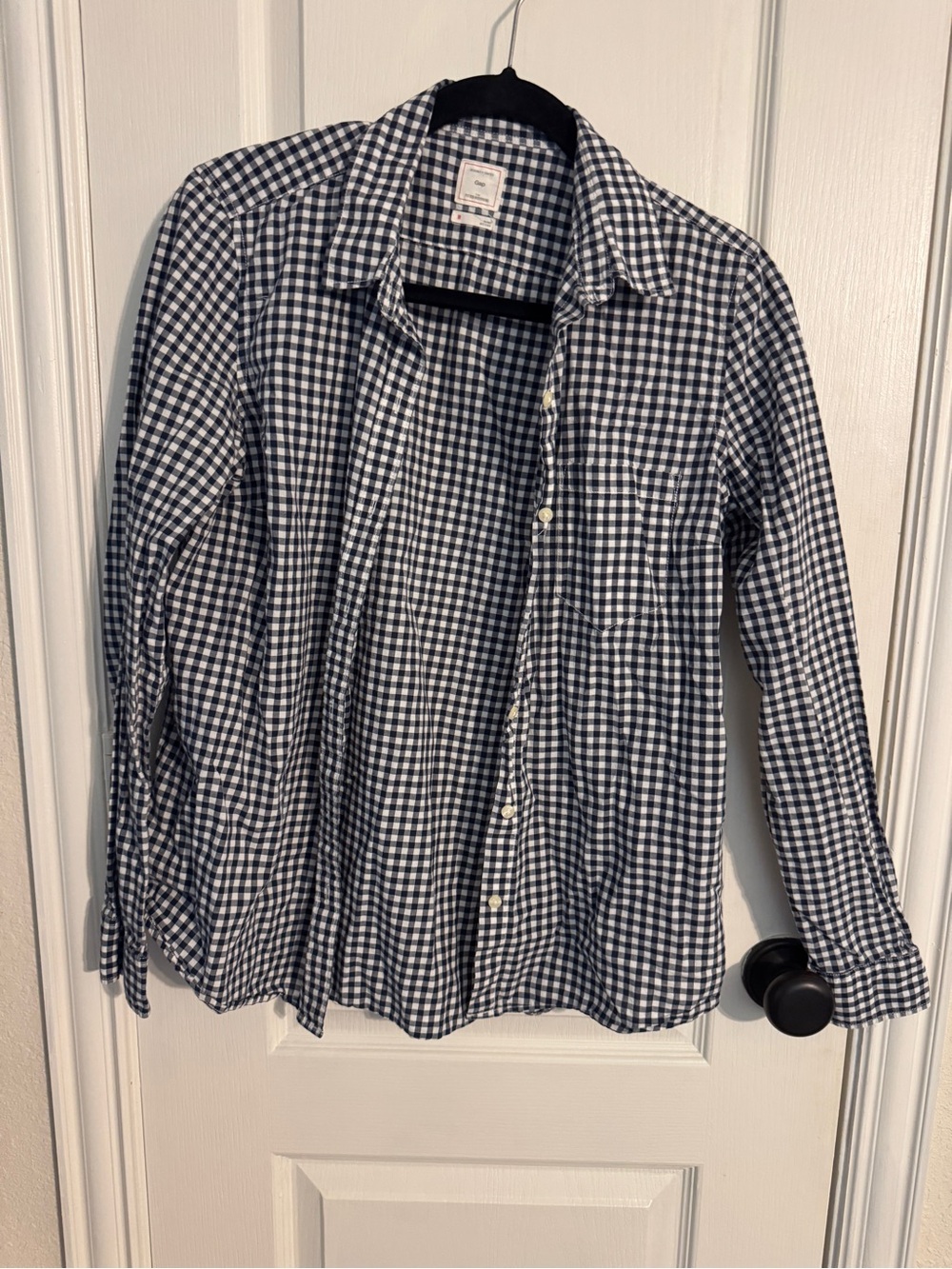 GAP Navy and White Gingham Button-Down Shirt